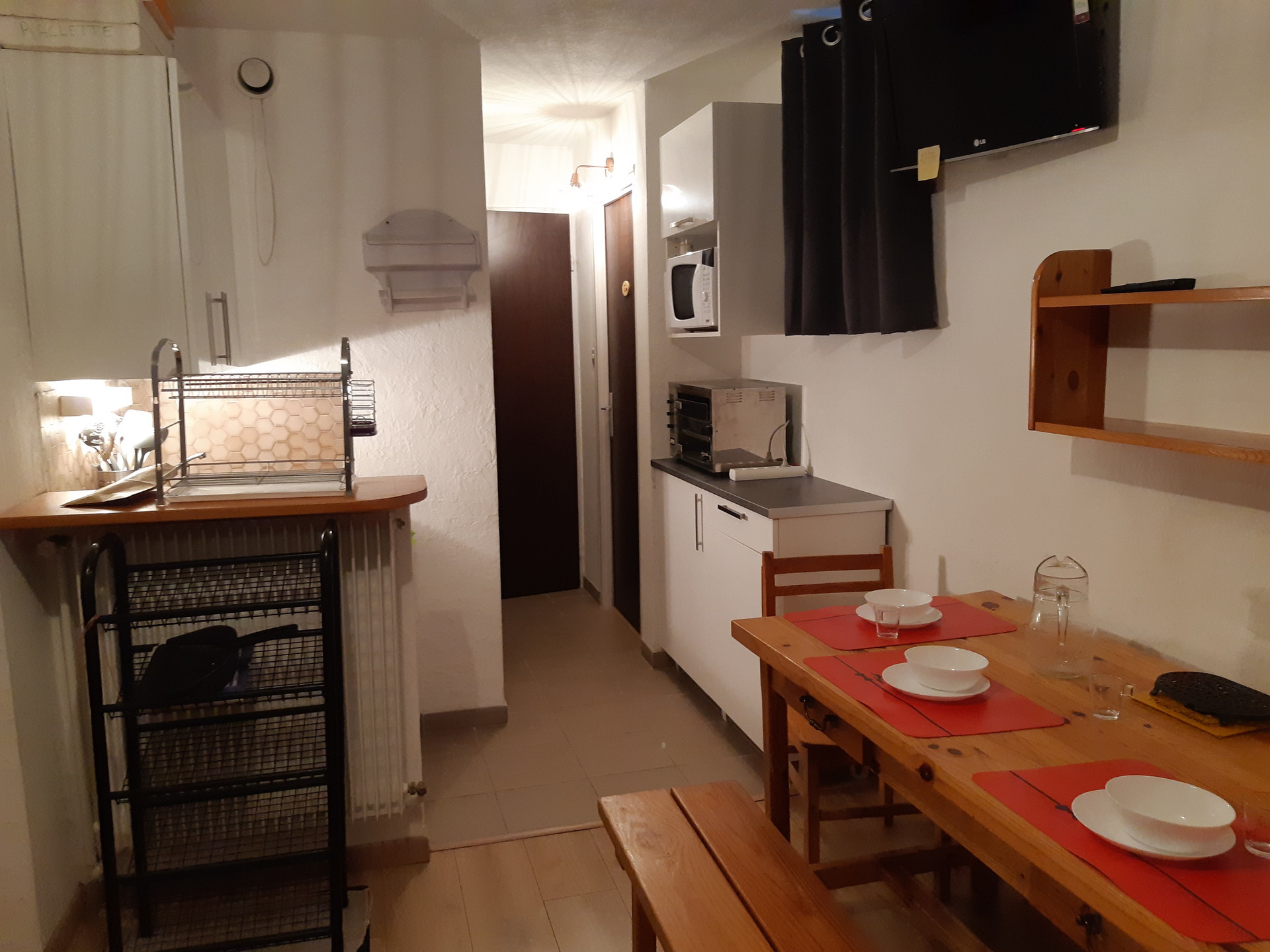 2 Rooms 4 Persons Standard - Apartements COTE BRUNE II - Les Deux Alpes Centre